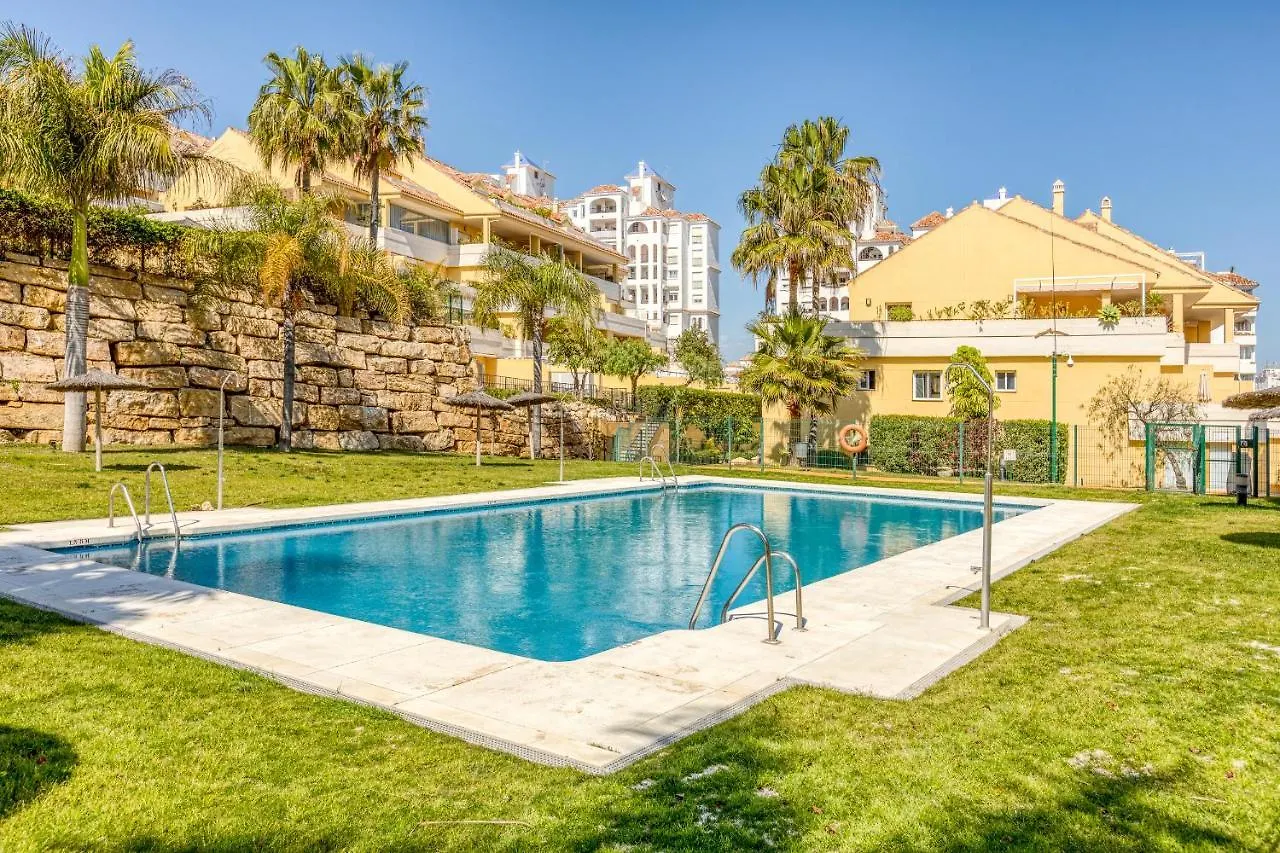 Hanami Puerto Alto Pa 4-12 Estepona Apartment